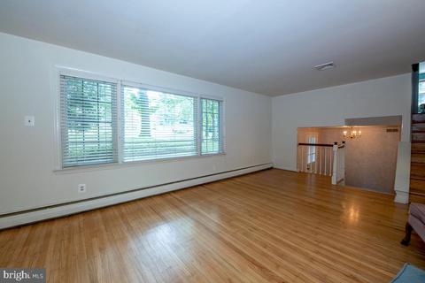 686 Vassar Rd, Wayne, PA 19087 photo 8