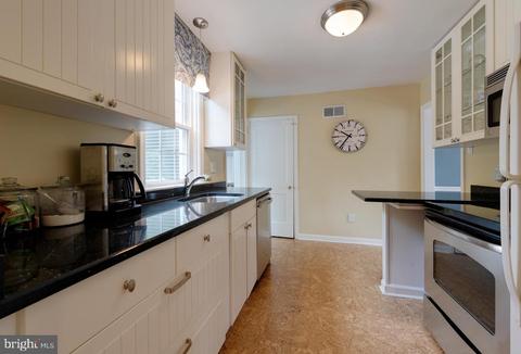 220 Dorset Rd, Devon, PA 19333 photo 11