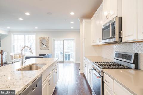 107 Agnes Grace Ln, Wayne, PA 19087 photo 9