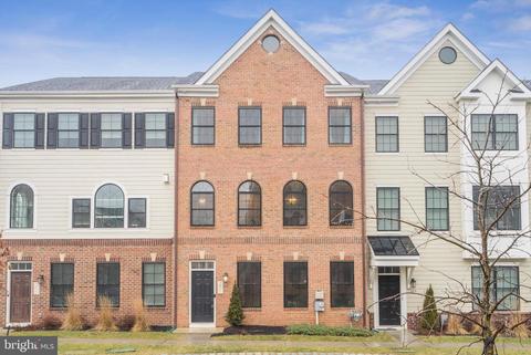107 Agnes Grace Ln, Wayne, PA 19087 photo 1