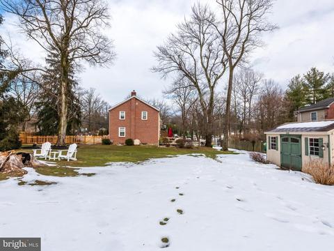 348 Upper Gulph Rd, Strafford, PA 19087 photo 9
