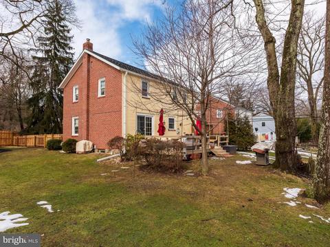 348 Upper Gulph Rd, Strafford, PA 19087 photo 10