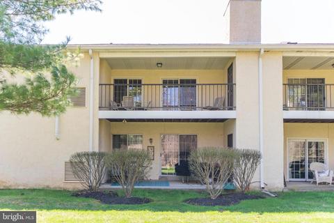 262 Valley Stream Ln, Chesterbrook, PA 19087 photo 28