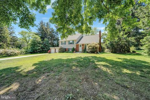 683 Wallace Dr, Wayne, PA 19087 photo 1