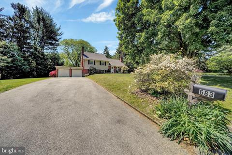 683 Wallace Dr, Wayne, PA 19087 photo 3