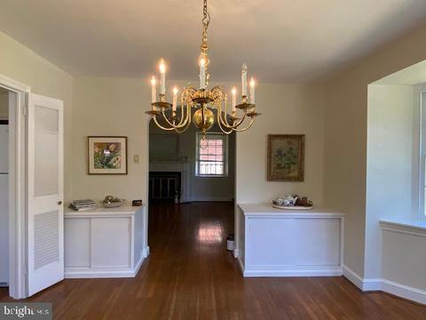 320 Old Lancaster Rd, Devon, PA 19333 photo 7