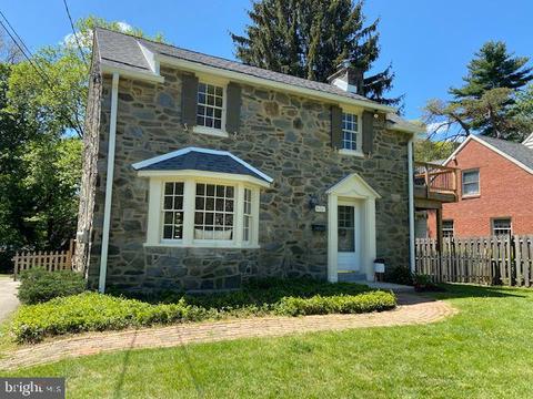 320 Old Lancaster Rd, Devon, PA 19333 photo 1