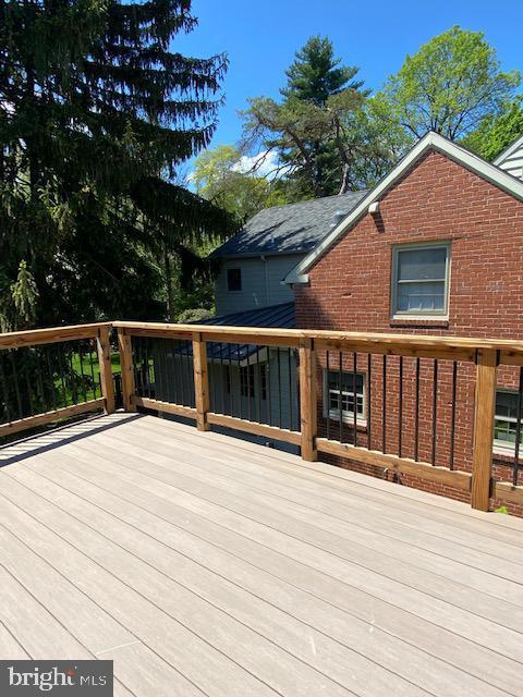 320 Old Lancaster Rd, Devon, PA 19333 photo 19