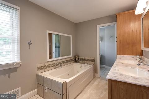 754 Worthington Rd, Wayne, PA 19087 photo 14