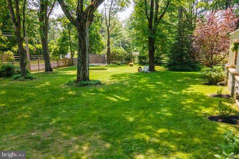 324 S Waterloo Rd, Devon, PA 19333 photo 5