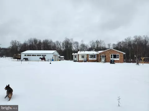 2504 W Center Rd, Linesville, PA 16424