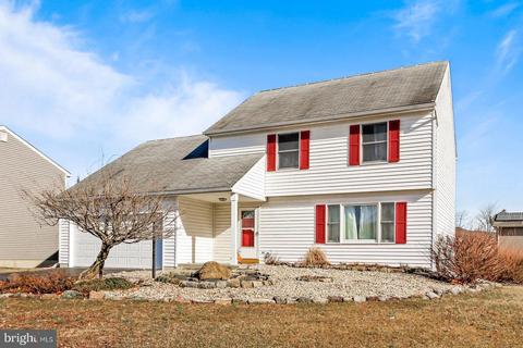 2060 Chevy Chase Dr Harrisburg Pa 17110 25 Photos Mls