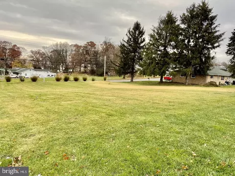 0 Chambers Hill Rd, Harrisburg, PA 17111