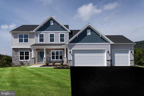 110 Scarlet Ct, Harrisburg, PA 17112