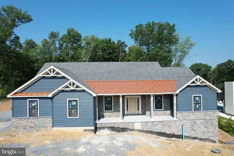 1116 Grove Rd, Harrisburg, PA 17111