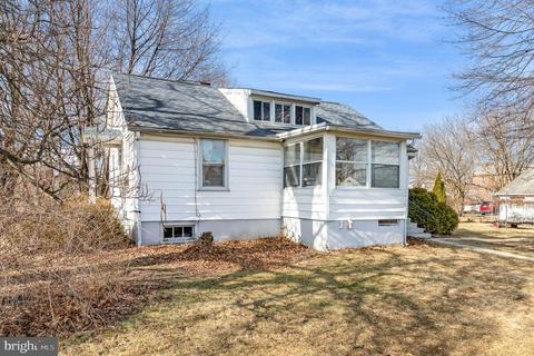 5536 Poplar St, Harrisburg, PA 17112