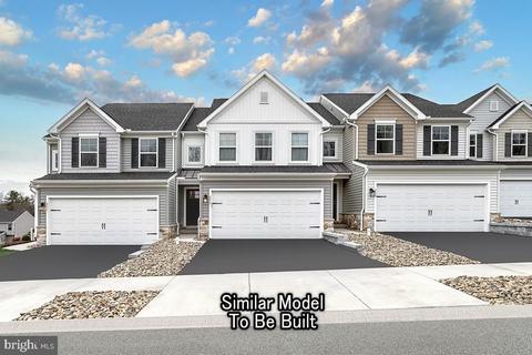 145 Emma Cir, Harrisburg, PA 17112