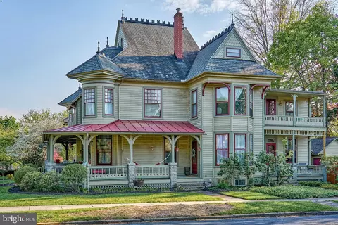128 N Paxtang Ave, Harrisburg, PA 17111
