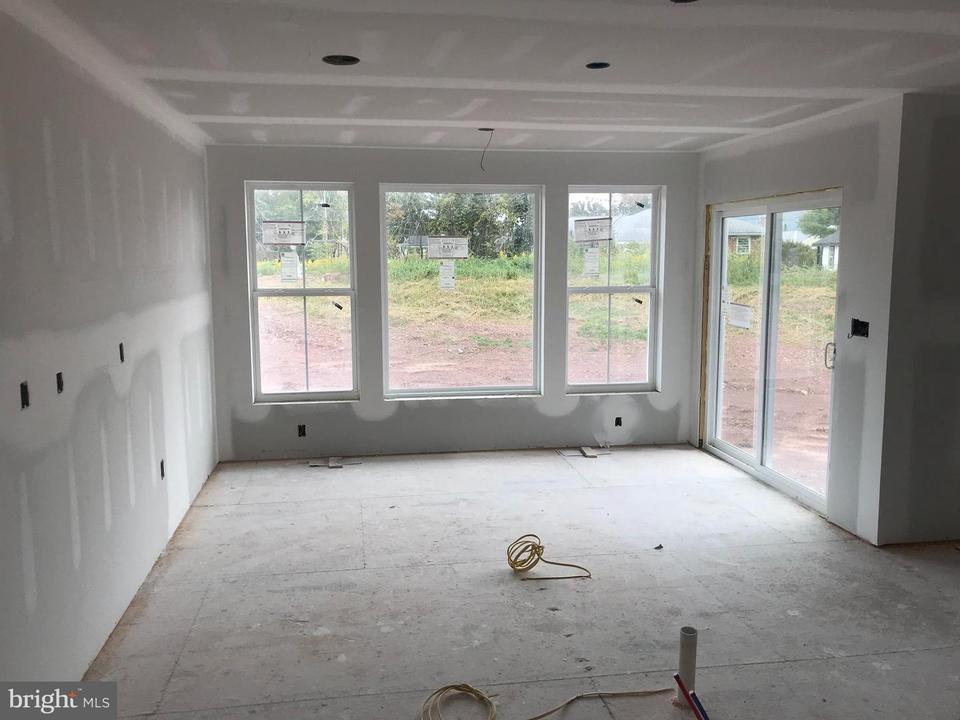  5 Birch Ave, Halifax, PA 17032 photo 4