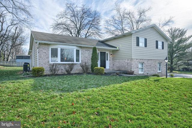 2233 Dover Rd, Harrisburg, PA 17112
