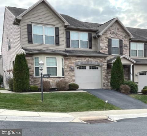 4291 Emily Dr, Harrisburg, PA 17112
