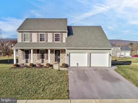 4514 Elwill Dr, Harrisburg, PA 17112