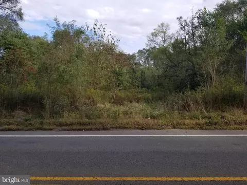 5470 Newside Rd, Harrisburg, PA 17111