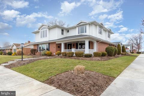 303 Beech Ave, Hershey, PA 17033