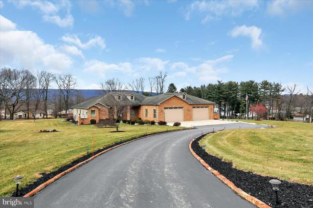 580 Belmont Dr, Harrisburg, PA 17112