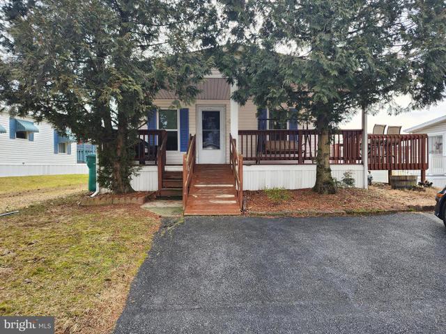101 Barnwood Pl, Harrisburg, PA 17112