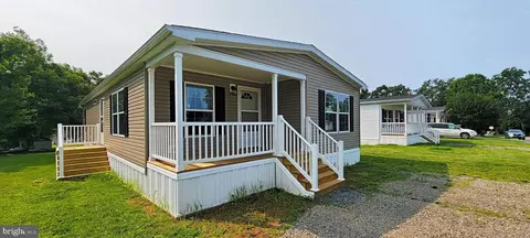 51 Kip Rd, Halifax, PA 17032
