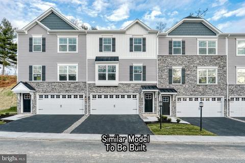 122 Emma Cir, Harrisburg, PA 17112