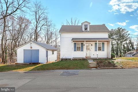 6131 Fulton St, Harrisburg, PA 17111