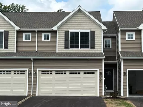 205 Sage Blvd, Middletown, PA 17057