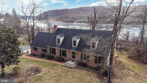 854 Mount Pleasant Rd, Dauphin, PA 17018