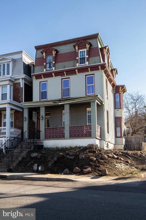 1925 State St, Harrisburg, PA 17103