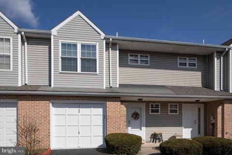 1548 Macintosh Way, Hummelstown, PA 17036