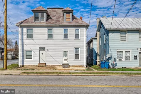 154 2nd St, Highspire, PA 17034