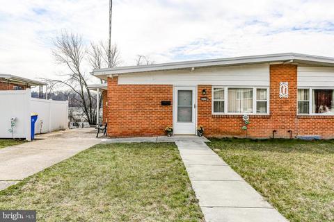 6975 Clearfield St, Harrisburg, PA 17111