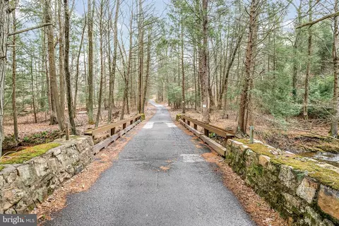 1451 Stackpole Ln, Dauphin, PA 17018