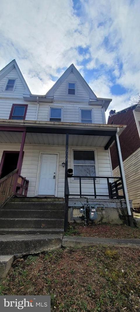 1909 Briggs St, Harrisburg, PA 17103