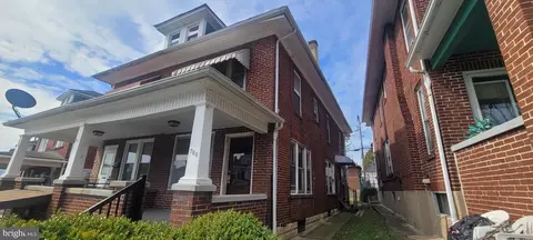 700 Benton St, Harrisburg, PA 17104
