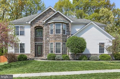 3908 Woodvale Rd, Harrisburg, PA 17109