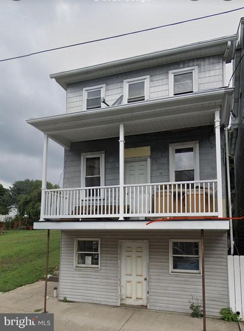 133 E Market St, Williamstown, PA 17098