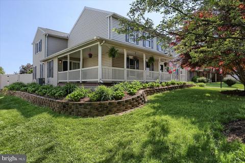 1778 Wellington Dr, Middletown, PA 17057