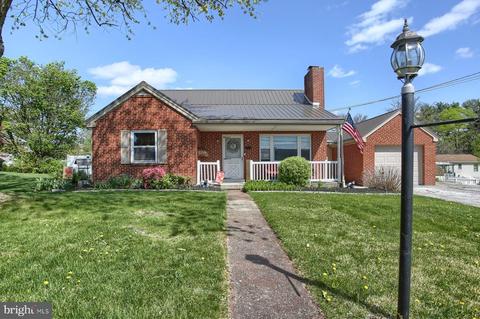 5144 Ridgeview Dr, Harrisburg, PA 17112