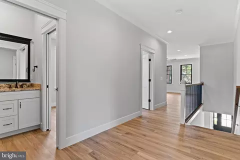 Entry Way - 207 Maple Ave, Hershey, PA 17033 photo 6 of 15