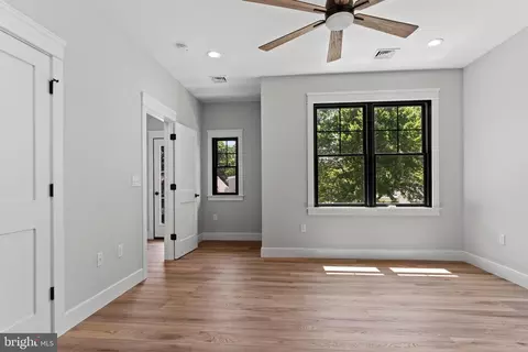 Bedroom - 207 Maple Ave, Hershey, PA 17033 photo 4 of 7