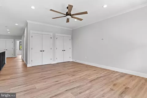 Entry Way - 207 Maple Ave, Hershey, PA 17033 photo 10 of 15