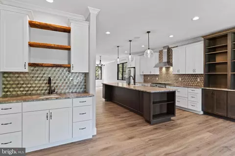 Kitchen - 207 Maple Ave, Hershey, PA 17033 photo 3 of 3